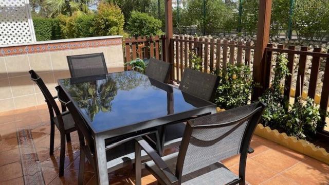 Hochwertiges Haus In Wunderschoener Golf Anlage Am Meer Рота Екстериор снимка